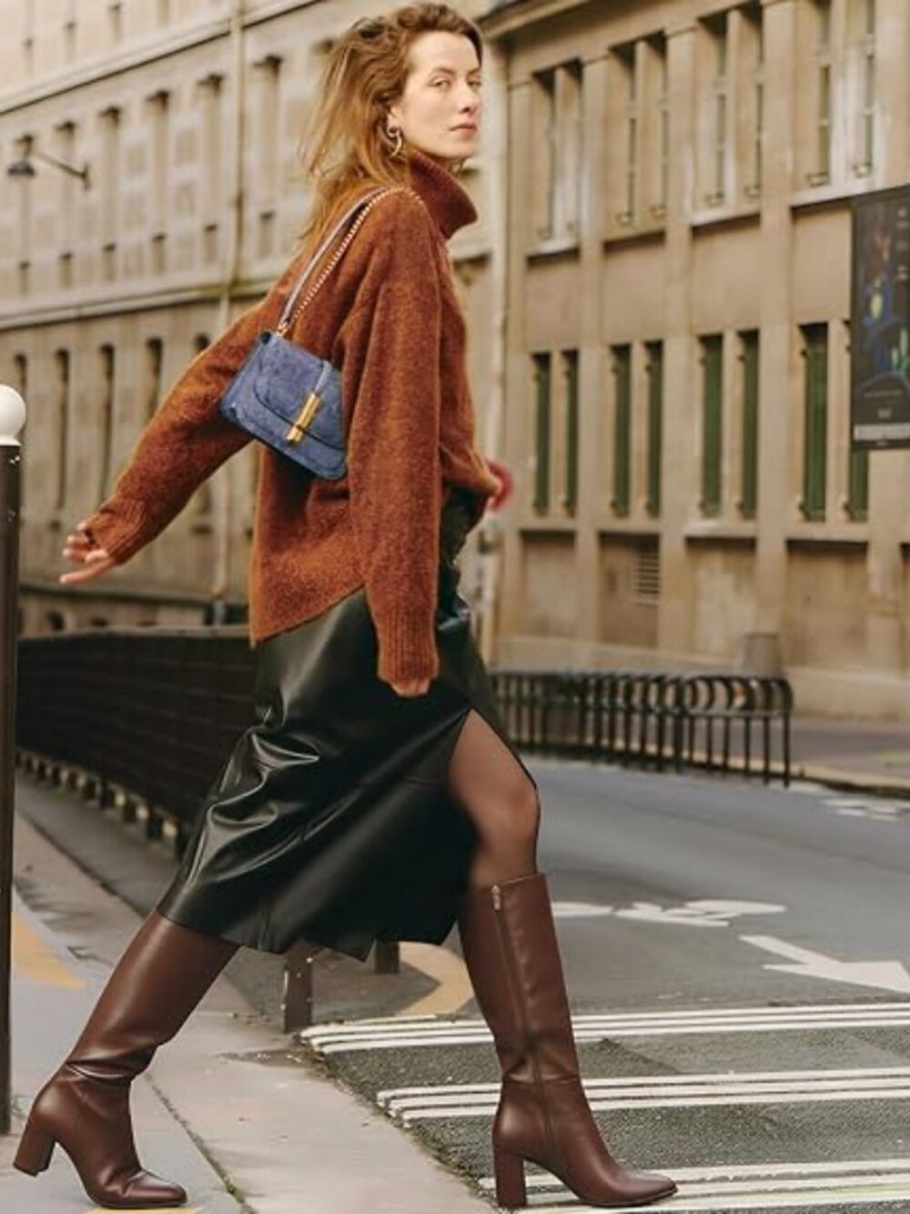 Women Knee High Boots - Round Toe Chunky Heel Tall Boots with Side Zip, Fashion - Picture 3 of 4